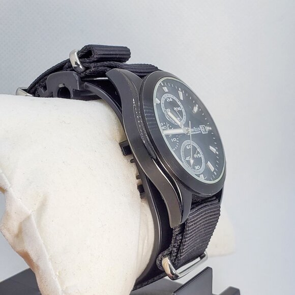 Perry Ellis chronograph quartz watch - Picture 8 of 8